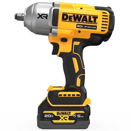 Side view of DEWALT 20V MAX XR(®) 1/2 in. High Torque Impact Wrench with GFN battery 